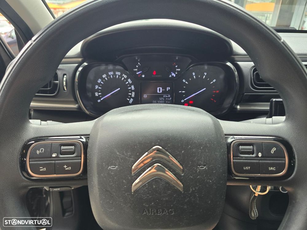 Citroën C3 1.2 PureTech Shine EAT6 - 15