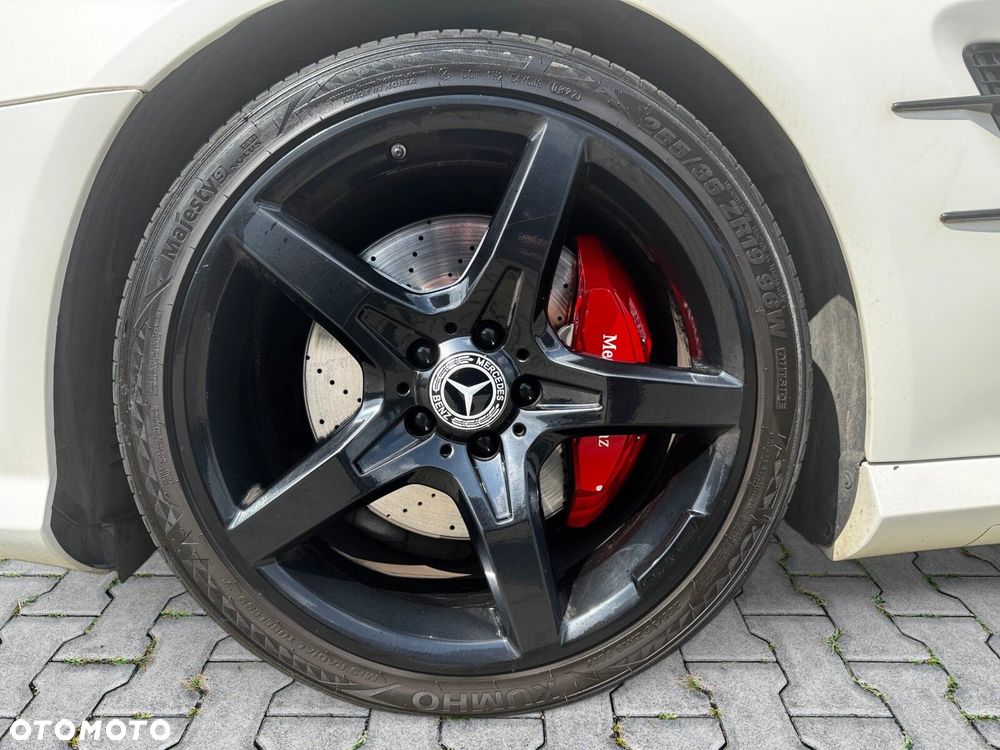Mercedes-Benz SL - 10