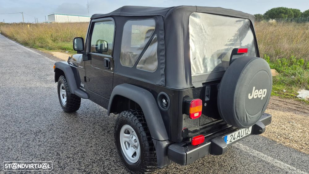 Jeep Wrangler 2.4 - 4
