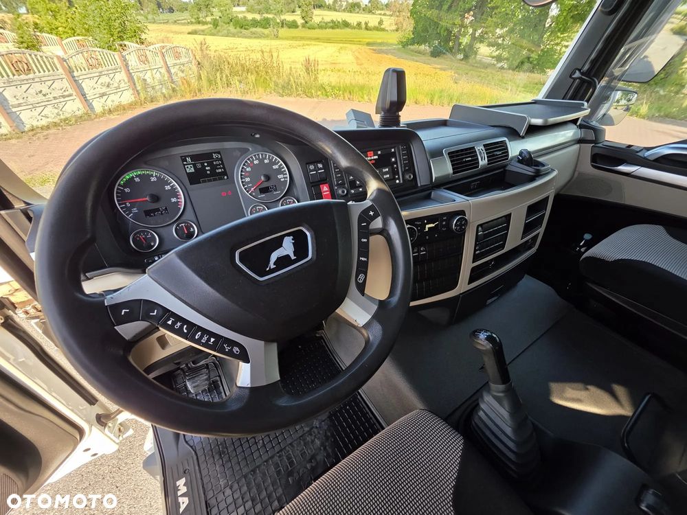 MAN TGM 15.290 / BURTO-FIRANKA / CAŁY NA PODUSZKACH /KLIMA POSTOJOWA / 2018R /  NISKI PRZEBIEG / 18 PALET / E6 / JAK NOWY / WINDA / - 21