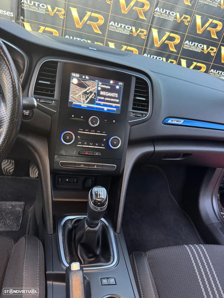 Renault Mégane - 10