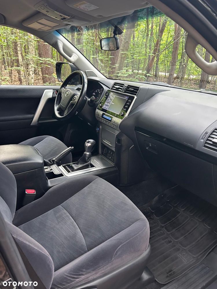 Toyota Land Cruiser LC 2.8 D-4D Prado - 12