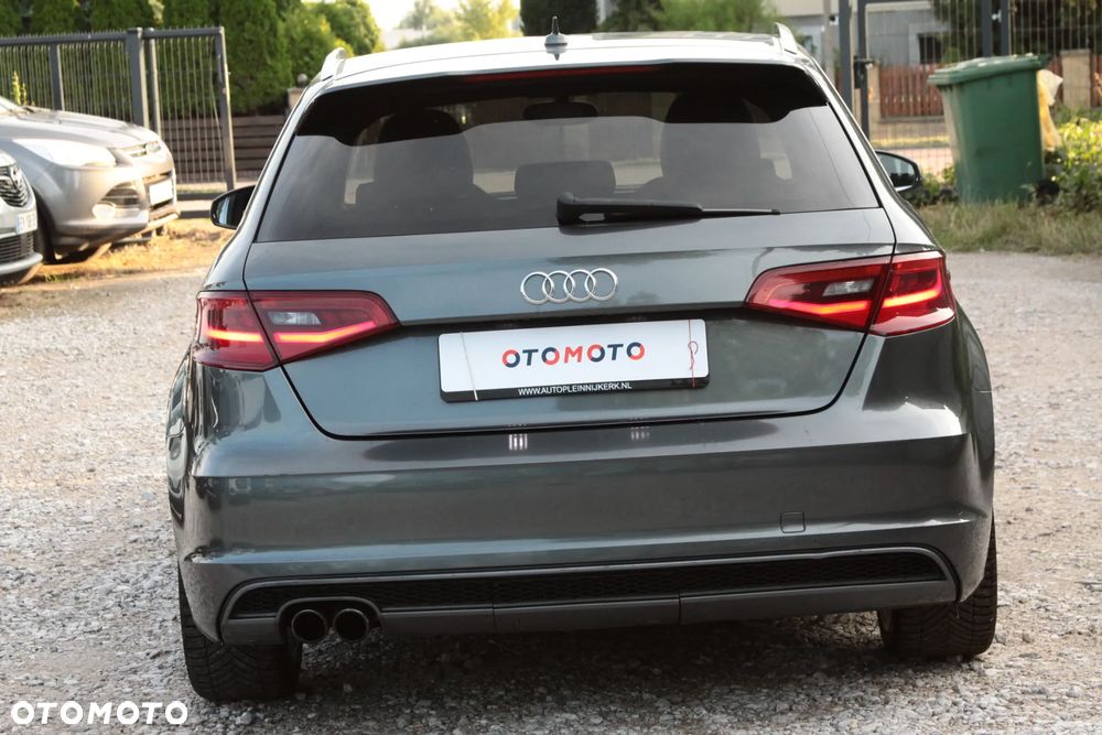 Audi A3 Sportback 1.4 TFSI S tronic S line Sportpaket - 9