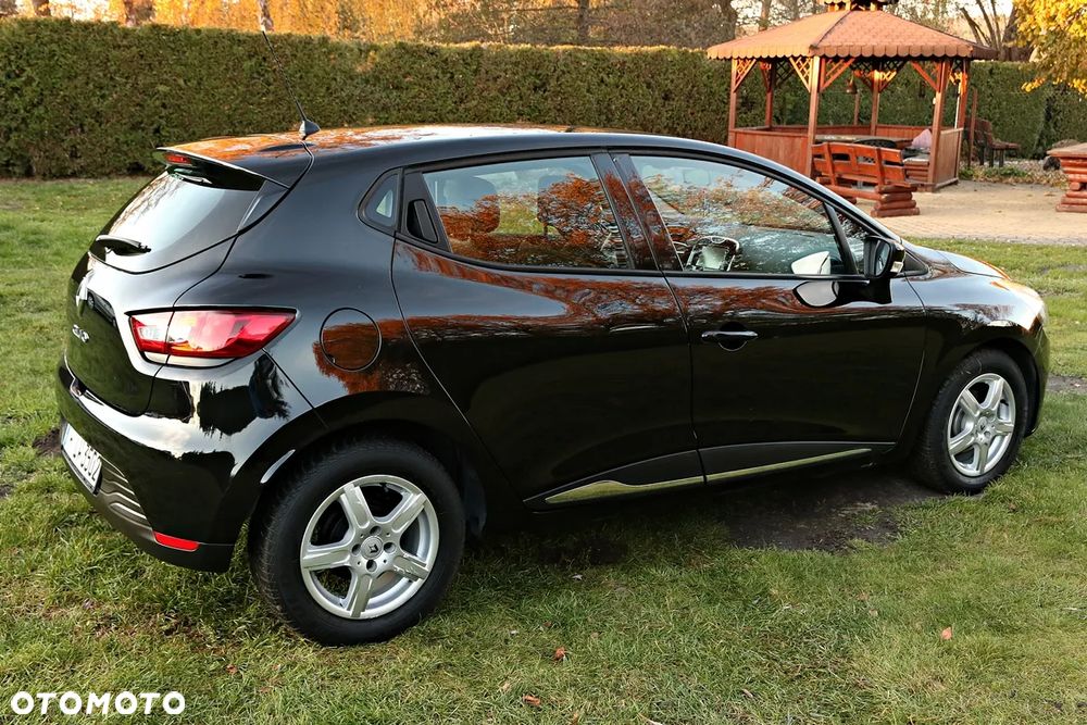 Renault Clio - 16