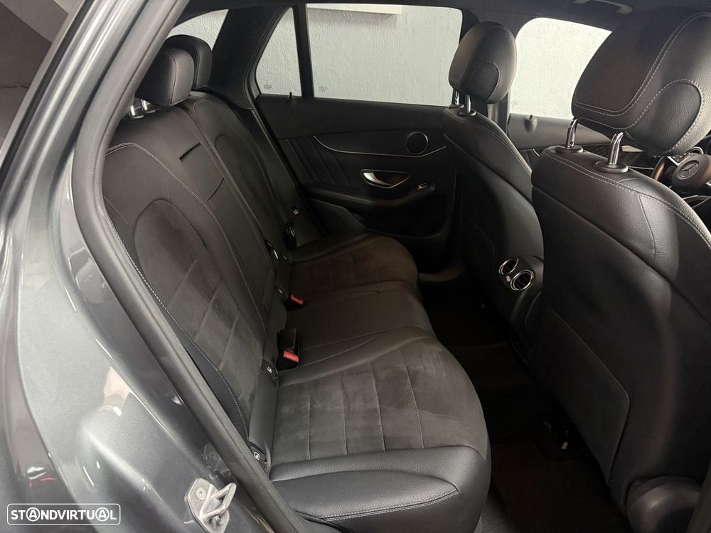 Mercedes-Benz GLC 250 d 4Matic 9G-TRONIC AMG Line - 9