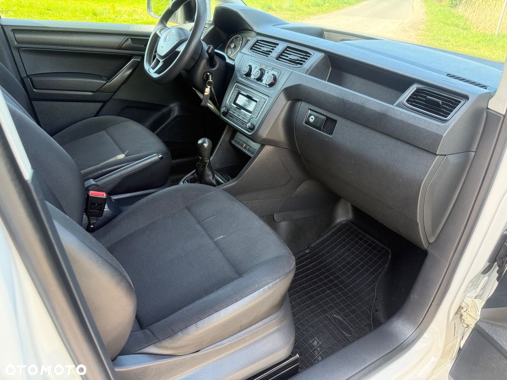 Volkswagen Caddy - 9