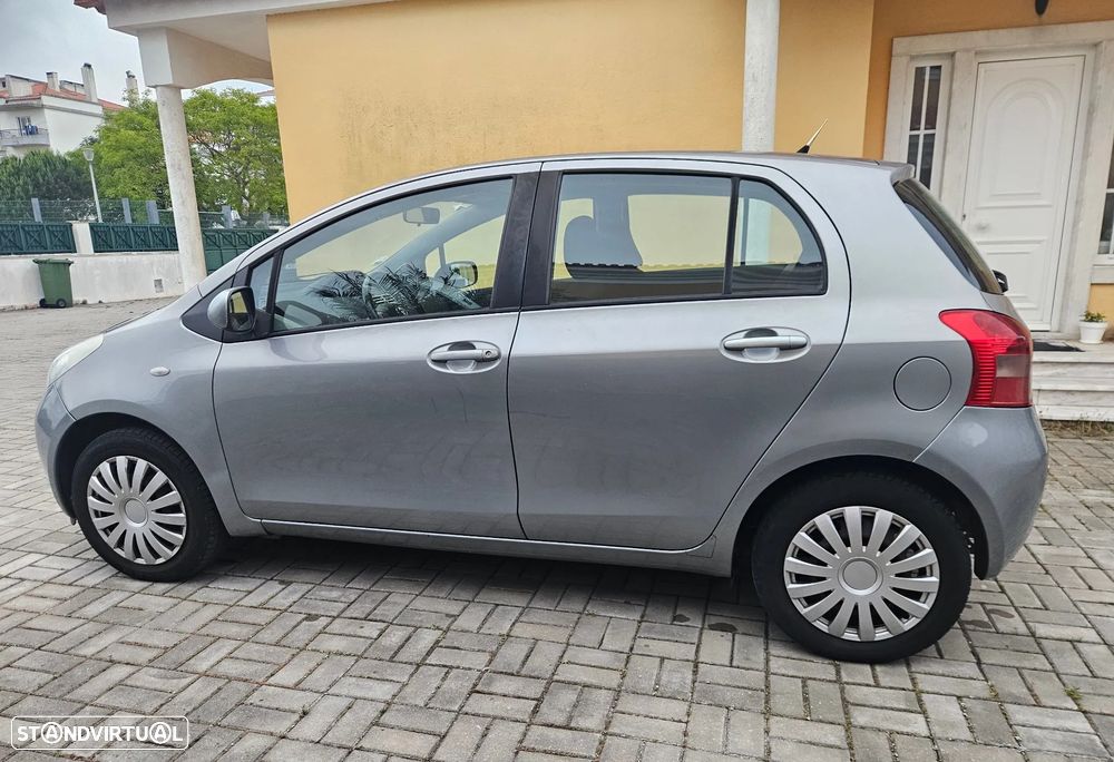 Toyota Yaris 1.0 VVT-i AC - 5