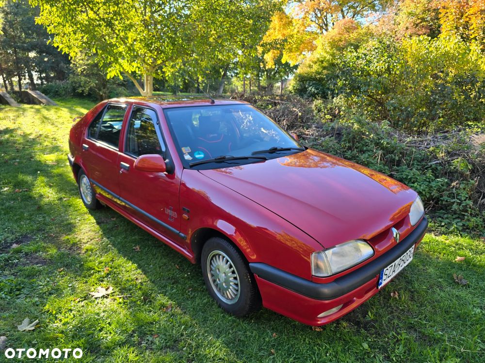 Renault 19 - 1