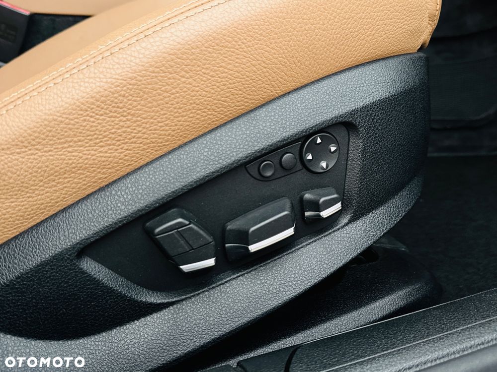 BMW Seria 7 740i - 16