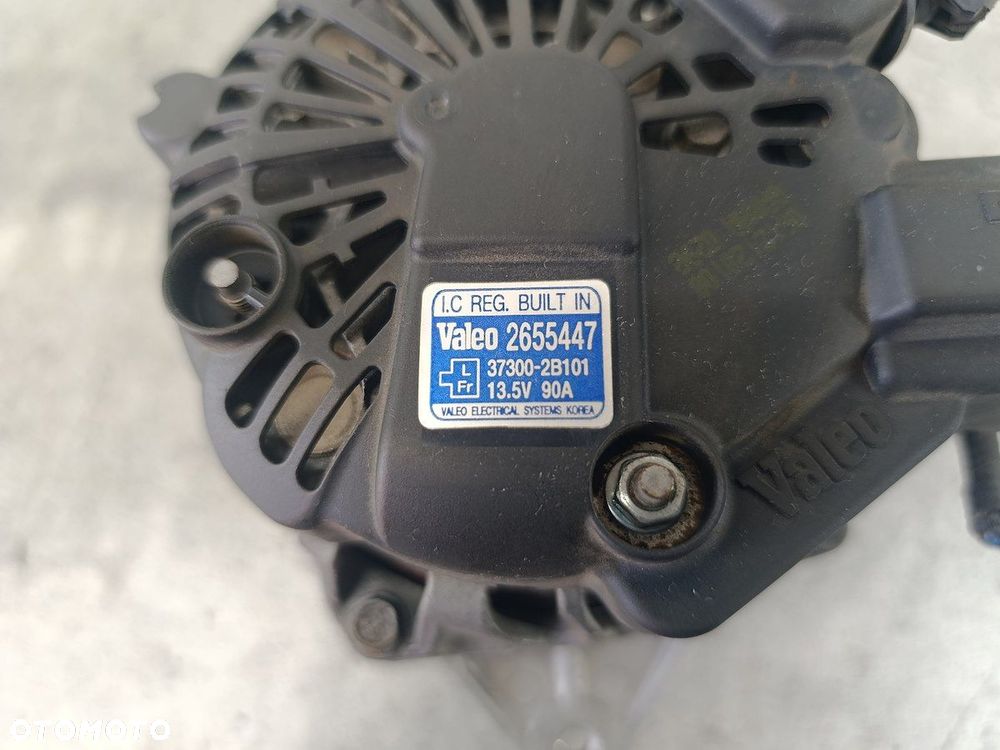 ALTERNATOR KIA CEE'D I 37300-2B101 2655447  VALEO 1.4 16V - 8