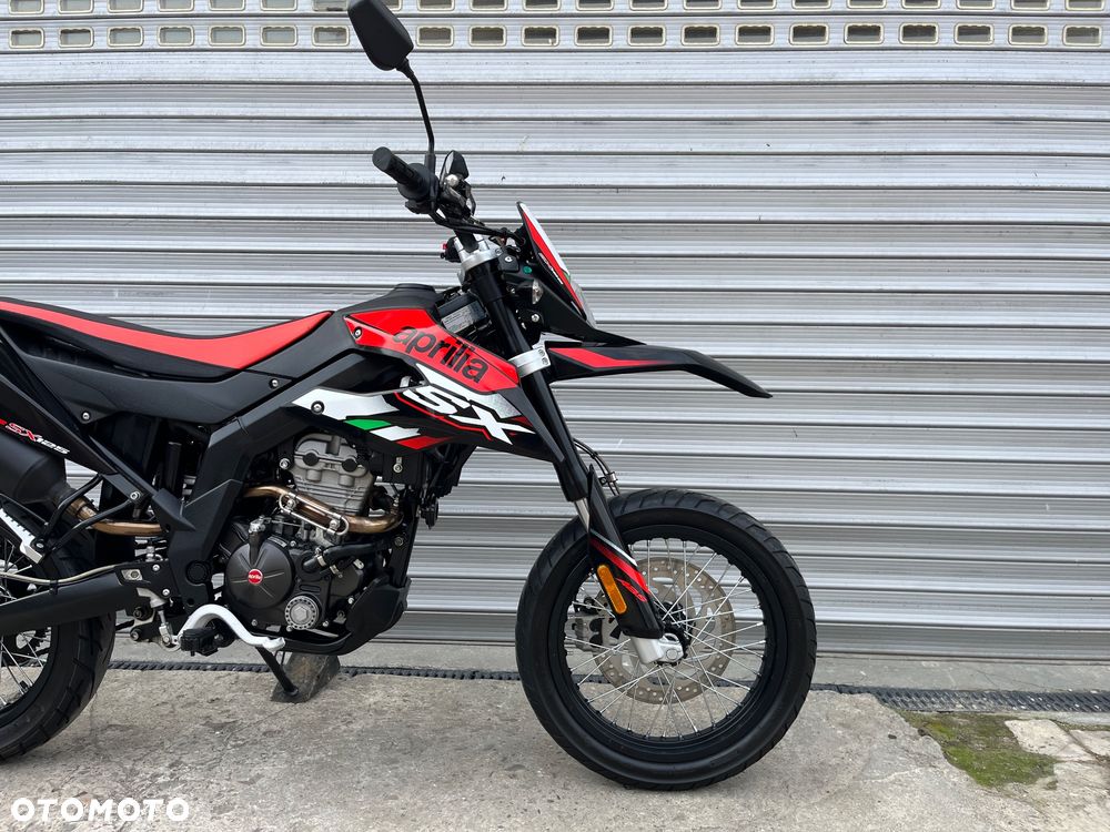 Aprilia SX - 6