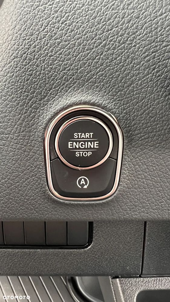 Mercedes-Benz Sprinter 319 CDI - 22