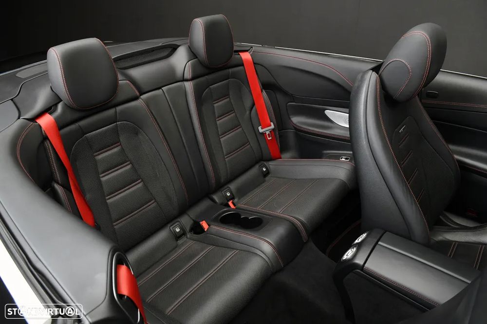 Mercedes-Benz E 53 AMG 4Matic+ - 17