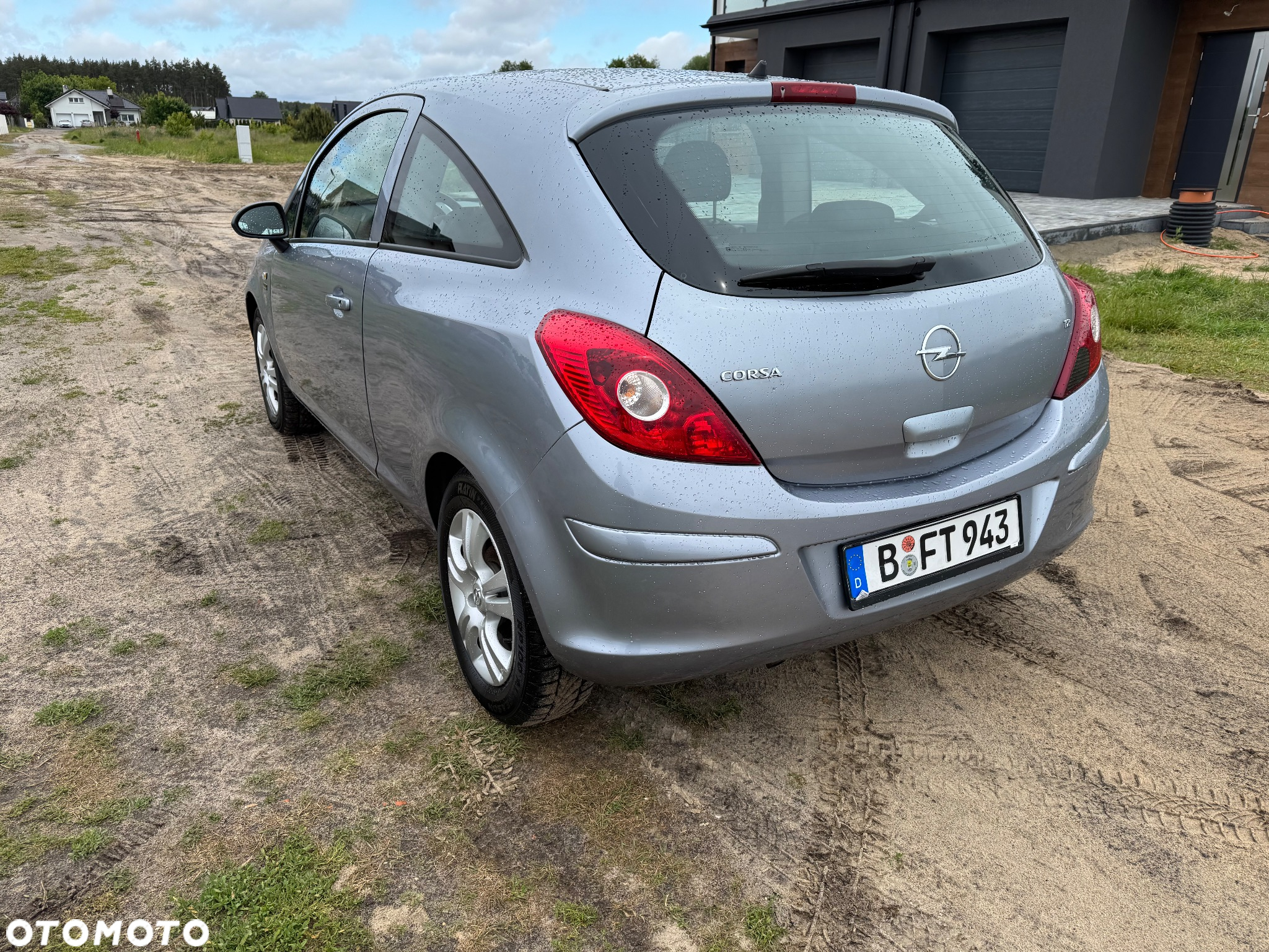 Opel Corsa 1.2 16V Cosmo - 11