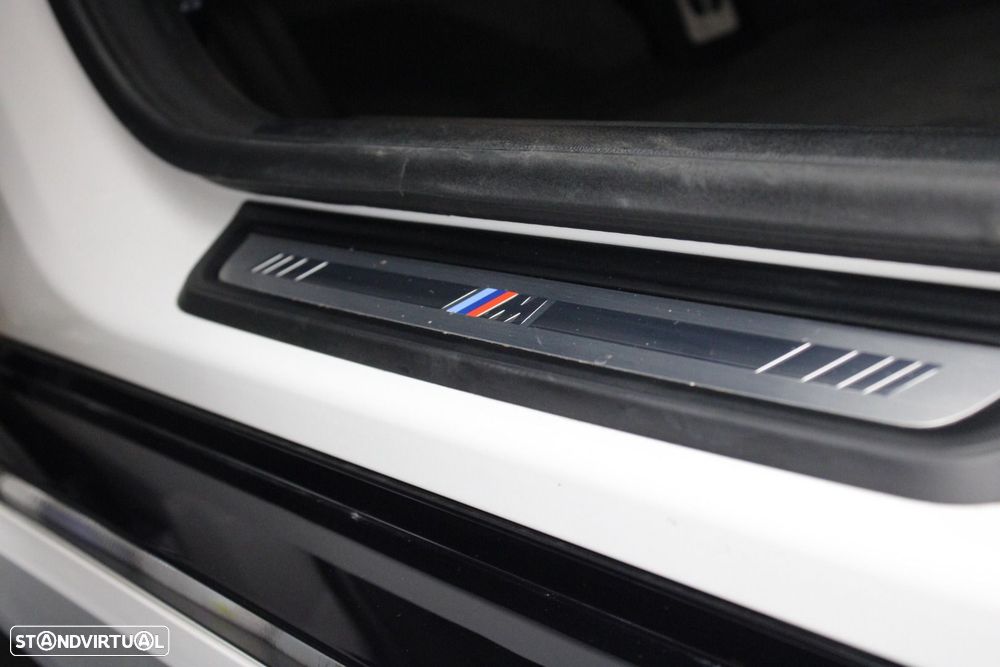 BMW i4 eDrive40 Pack Desportivo M - 60