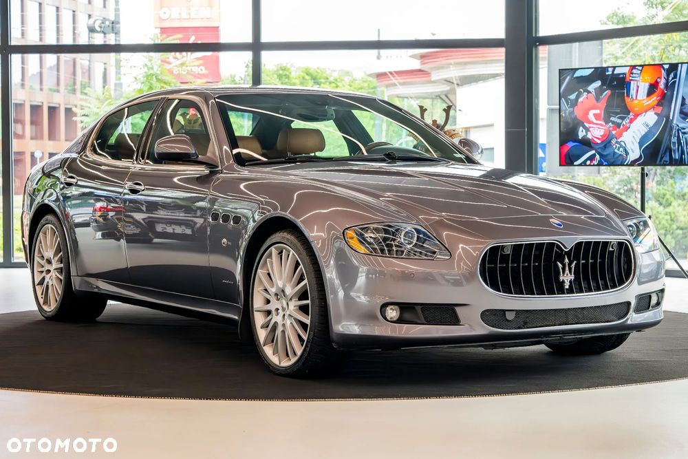 Maserati Quattroporte S - 2