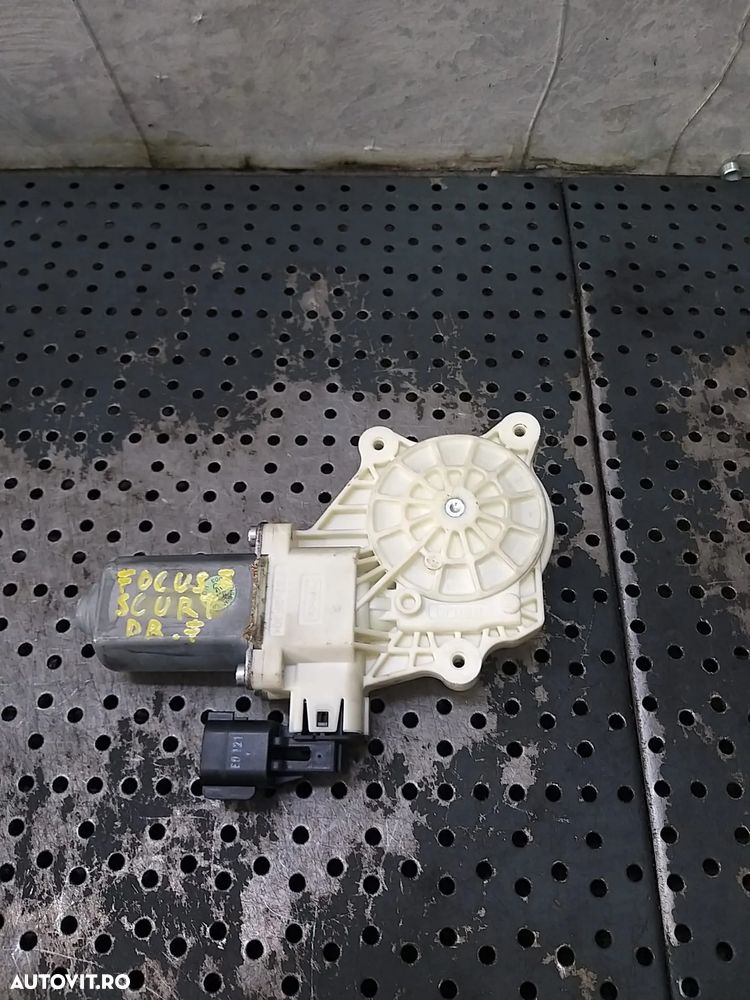 Motoras macara dreapta fata ford focus 3 scurt 929554101 - 1