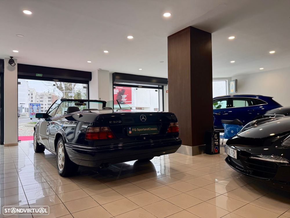 Mercedes-Benz E 320 - 7