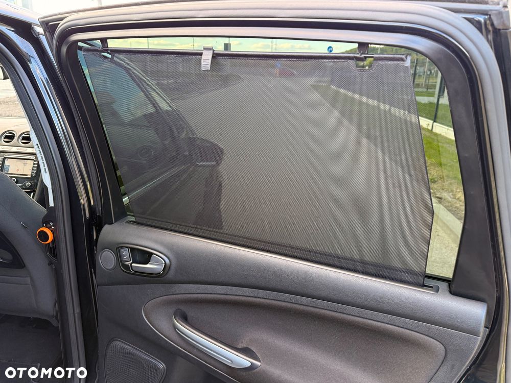 Ford S-Max 2.0 T Titanium - 29