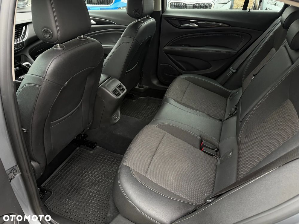Opel Insignia 1.5 T Innovation S&S Eco - 15
