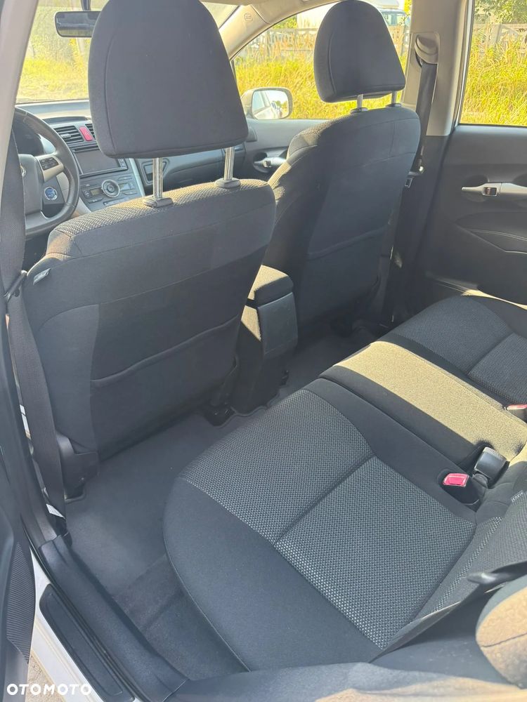 Toyota Auris 1.8 HSD Luna - 14
