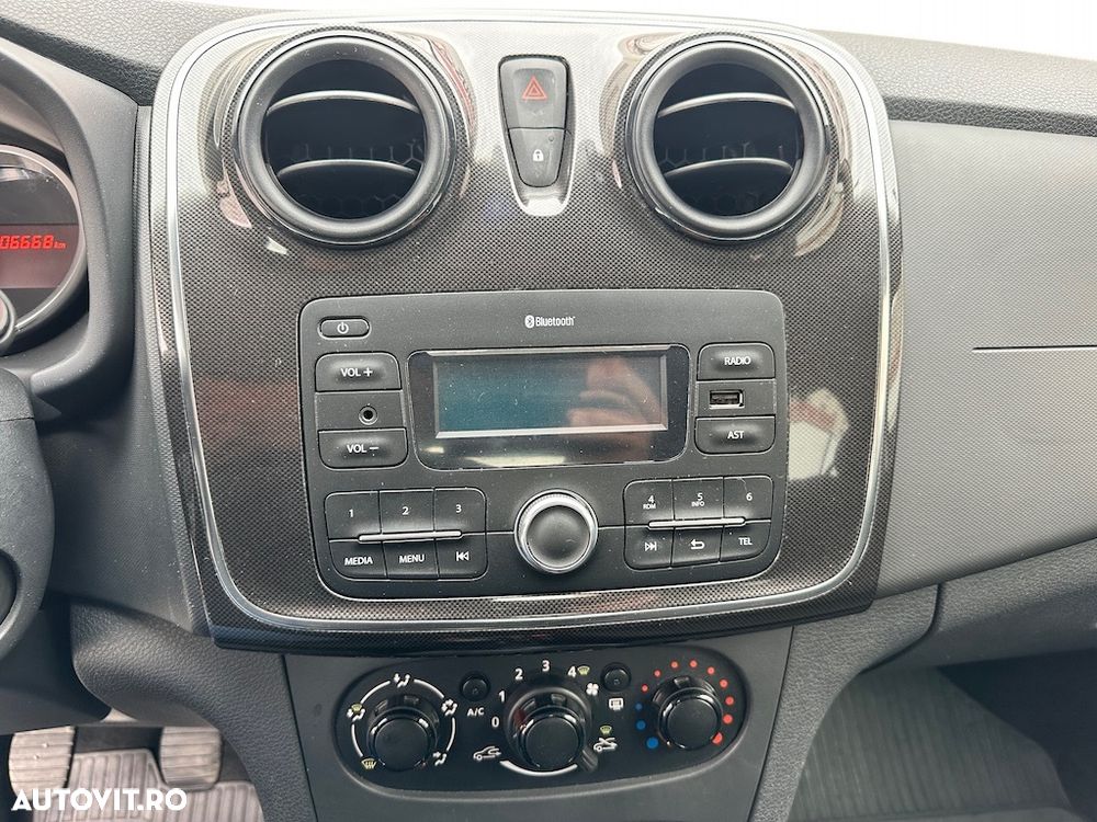 Dacia Logan 1.0 SCe SL PLUS - 12