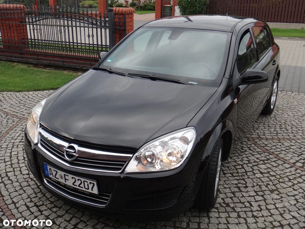 Opel Astra 1.6 Innovation - 15