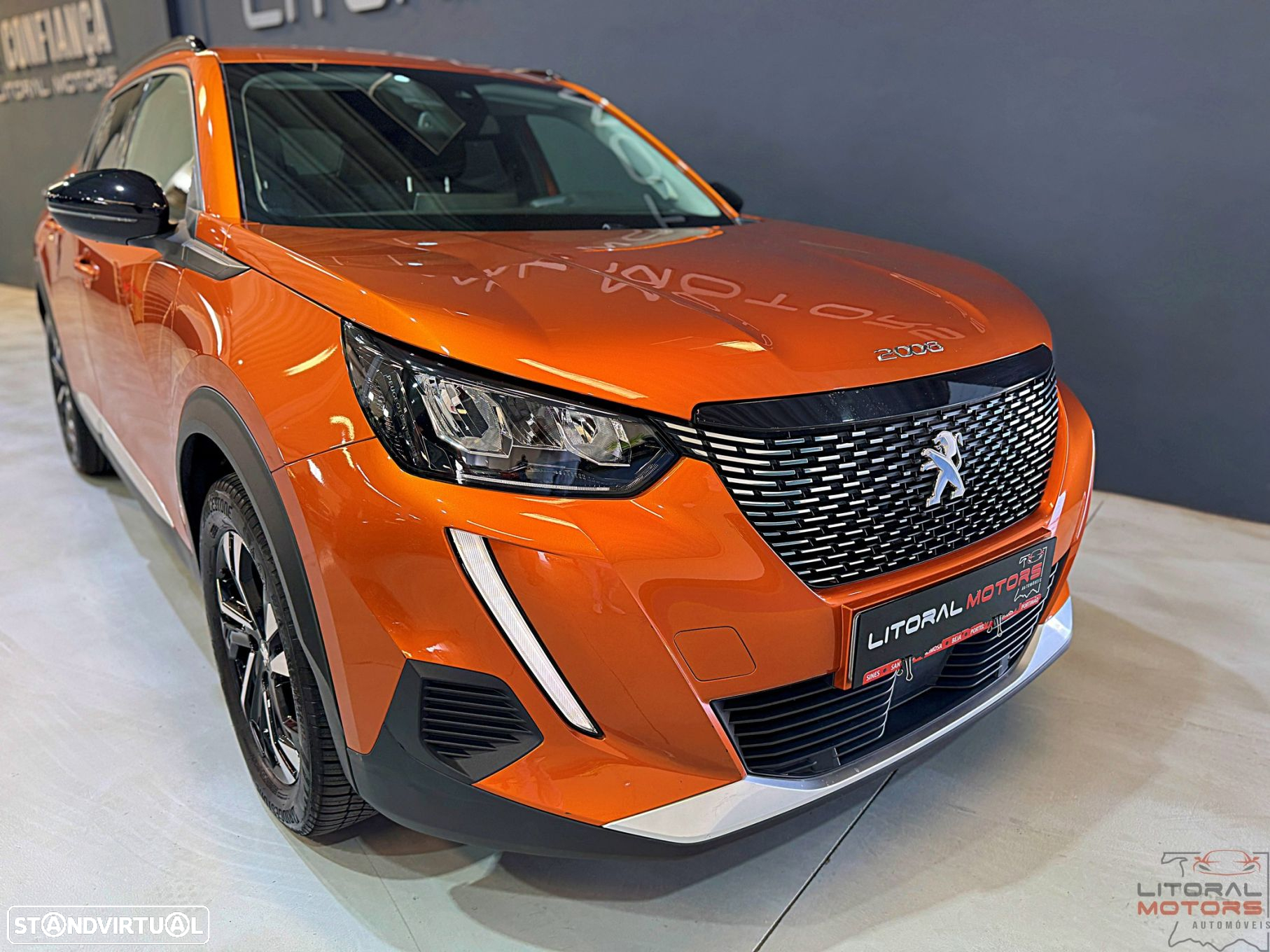 Peugeot 2008 1.2 PureTech Allure Pack - 3