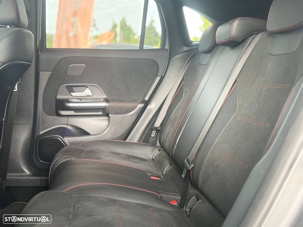 Mercedes-Benz GLA 220 d 4Matic AMG Line - 37