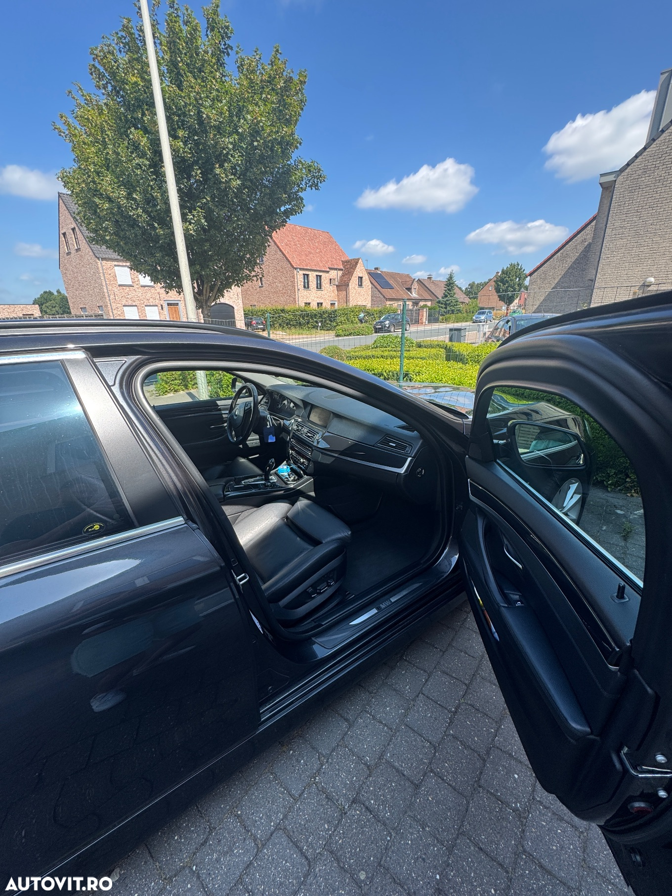 BMW Seria 5 530d xDrive - 16
