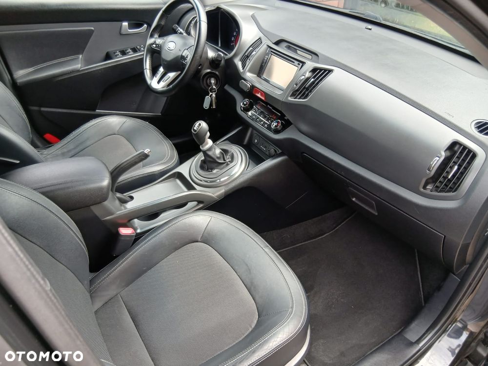 Kia Sportage 1.6 GDI 2WD Attract - 29