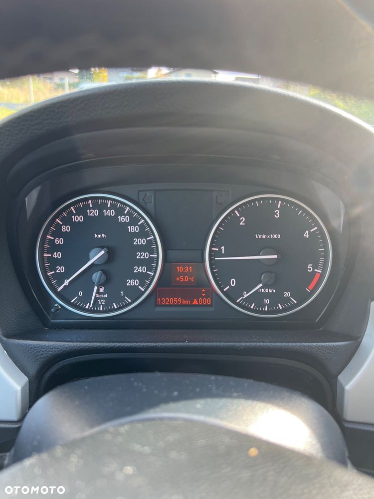 BMW Seria 3 316d - 11