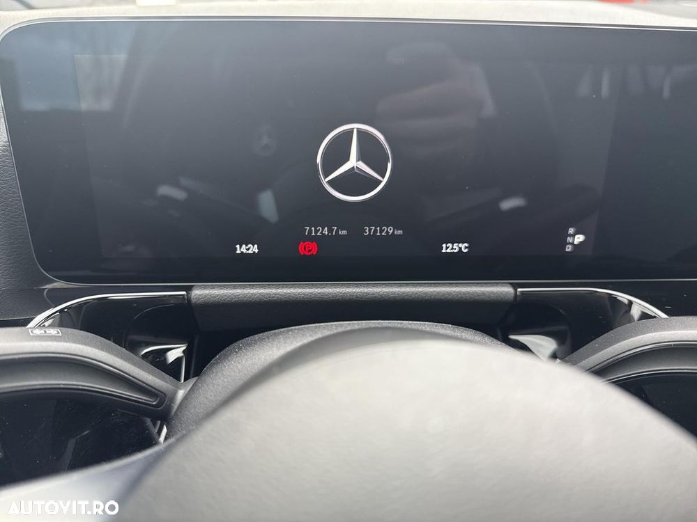 Mercedes-Benz GLA - 19