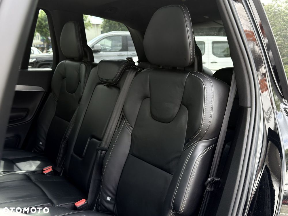 Volvo XC 90 - 14