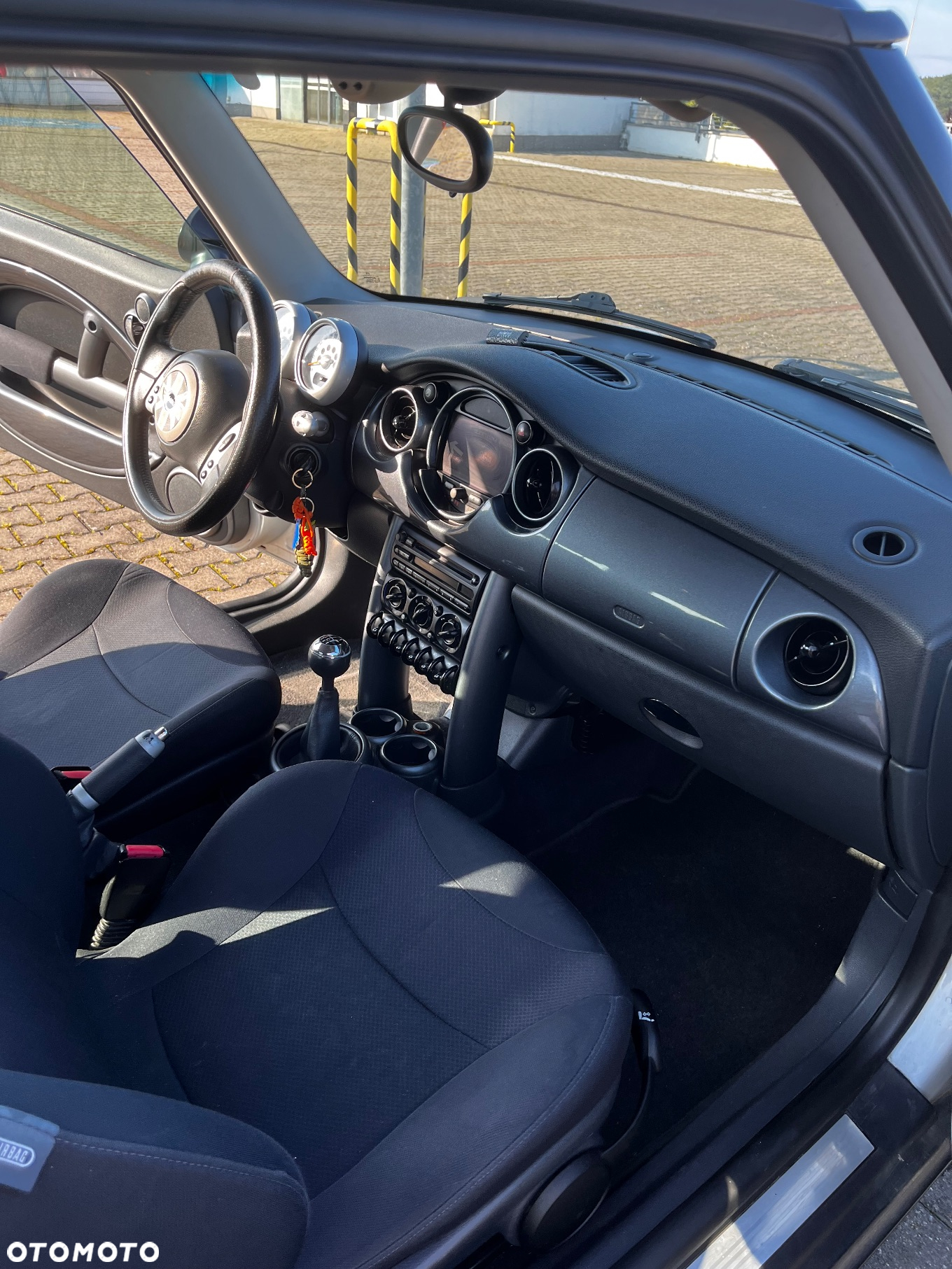 MINI Cooper Standard - 6