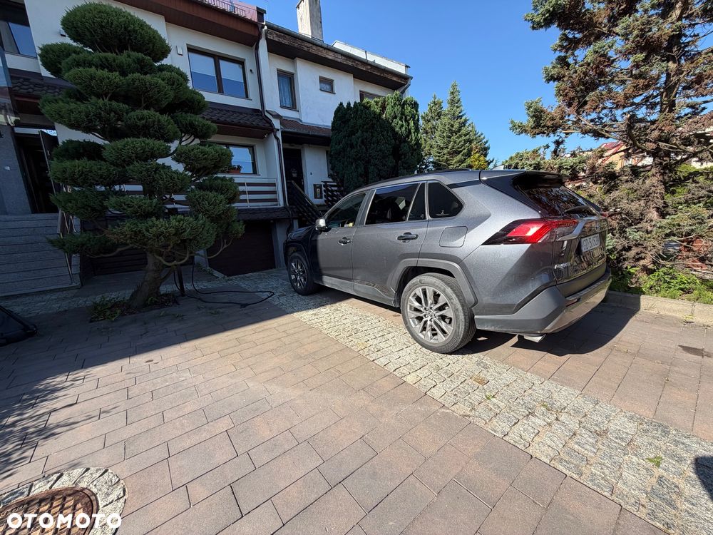Toyota RAV4 - 7