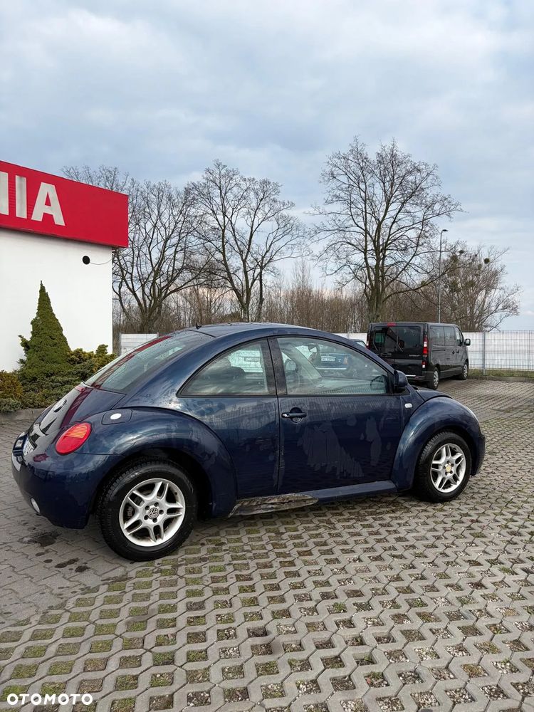 Volkswagen New Beetle 2.0 - 5