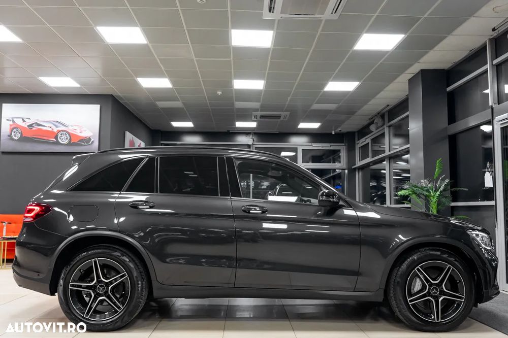 Mercedes-Benz GLC 220 d 4MATIC 9G-TRONIC AMG Line - 40