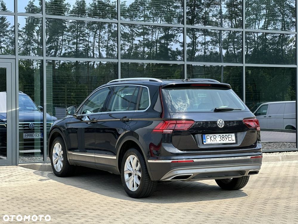 Volkswagen Tiguan 2.0 TDI SCR 4MOTION DSG Highline - 6
