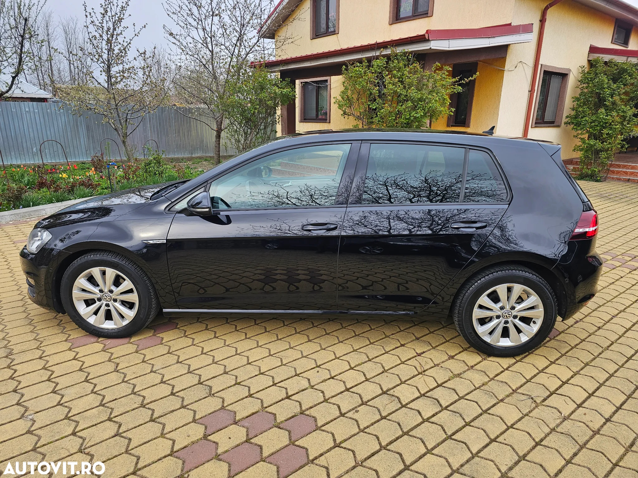 Volkswagen Golf 1.6 BlueTDI Comfortline - 14