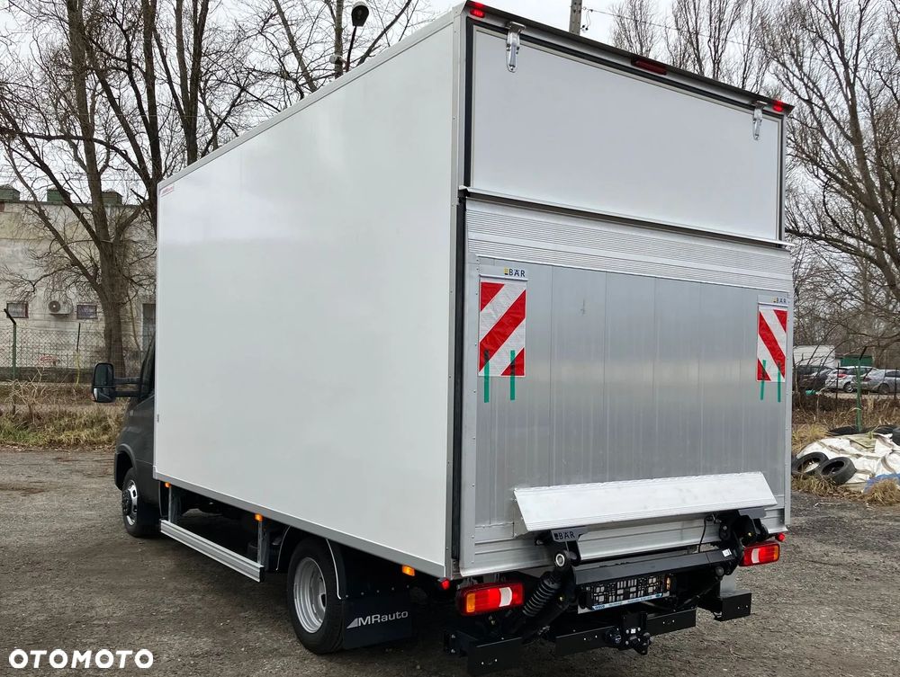 Iveco 3.0 Daily 35C18 HAK kontener winda Navi - 2