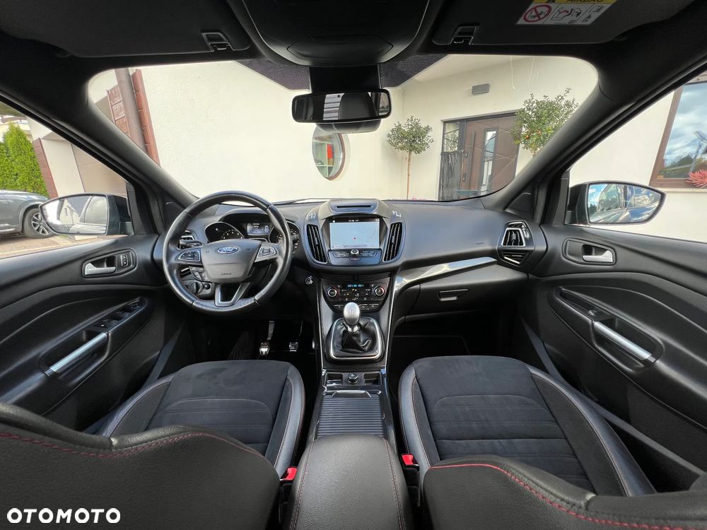 Ford Kuga - 30