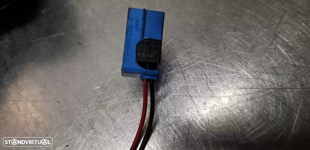 FECHADURA PORTA TRASEIRA ESQUERDA MERCEDES-BENZ CLASSE C 2006 -2037300135 - 3