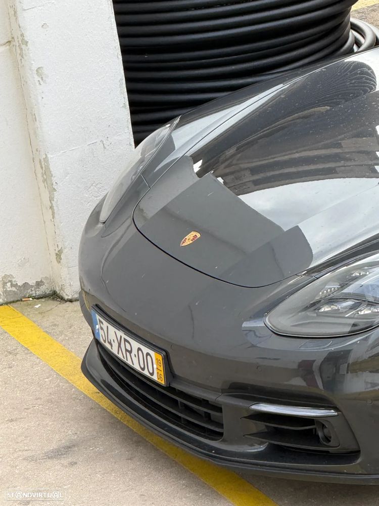 Porsche Panamera 4 E-Hybrid - 2