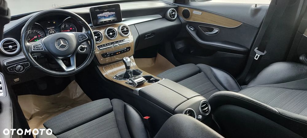 Mercedes-Benz Klasa C 200 (BlueTEC) d Avantgarde - 23