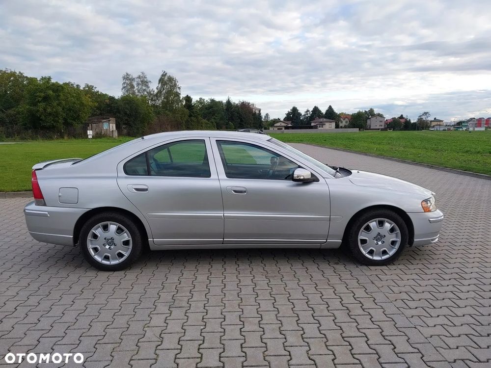 Volvo S60 D5 Summum - 21