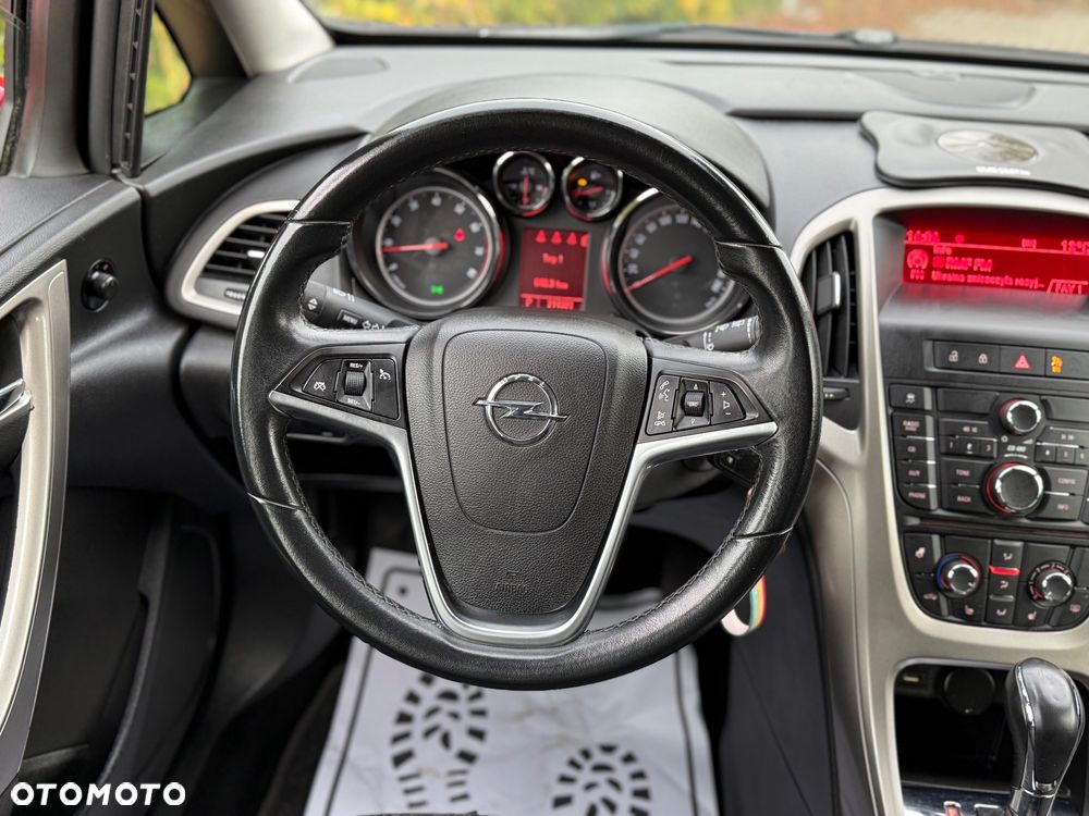 Opel Astra 1.6 Turbo Automatik Color Edition - 14