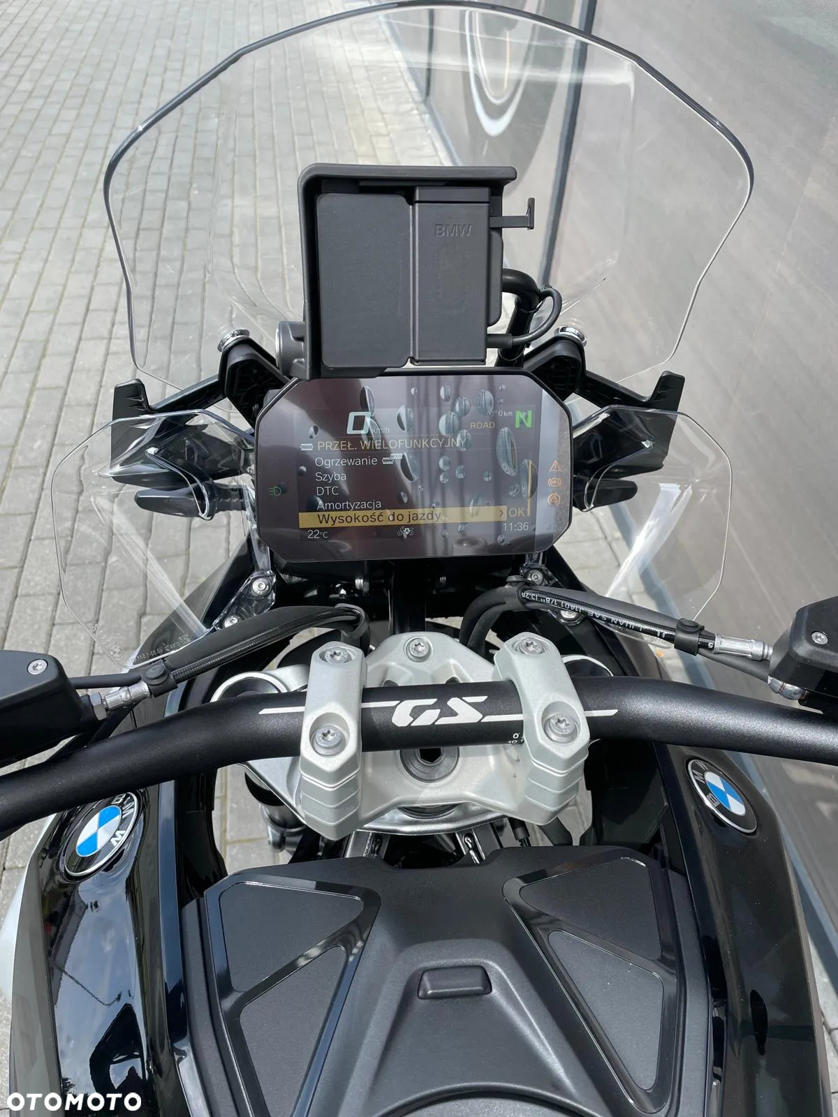 BMW R - 12