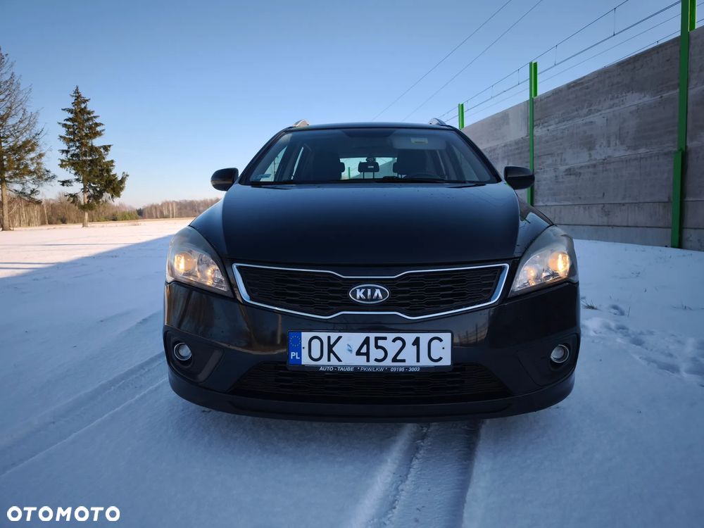 Kia Ceed 1.6 L - 2
