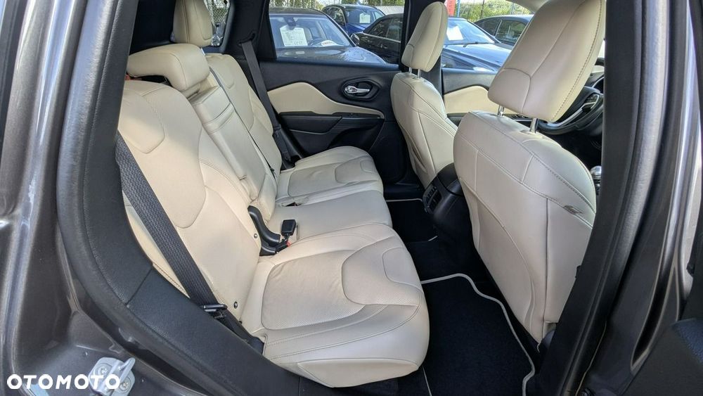 Jeep Cherokee 2.0 Multijet Limited - 19